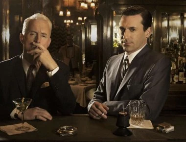 Έρευνα για τις «κακές» αντρικές συνήθειες που αρέσουν στις γυναίκες (φωτό)